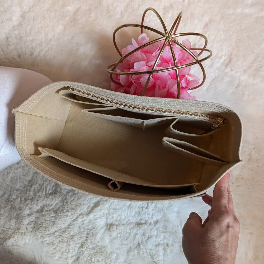 Liner for purse, bag, or tote, khaki, felt - Picture 2 of 4